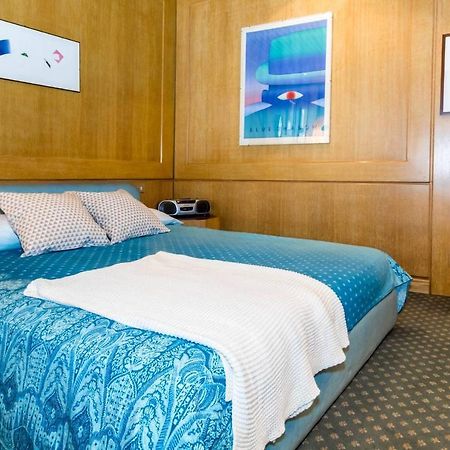 Joivy Charming Apt With Terrace In The Very Heart Of Mailand Exterior foto