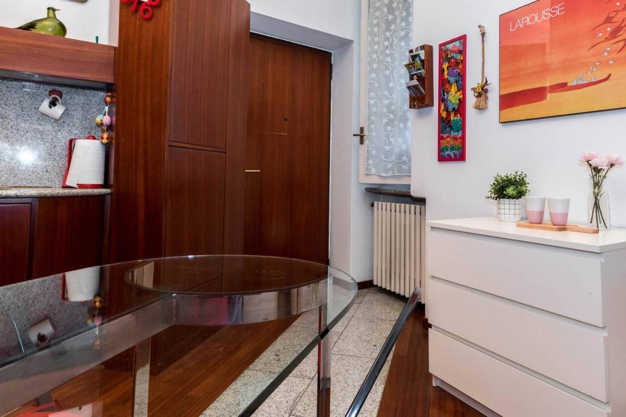 Joivy Charming Apt With Terrace In The Very Heart Of Mailand Exterior foto